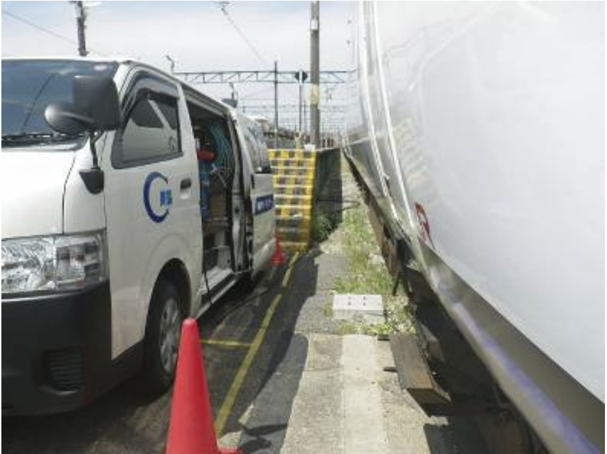 特急かもめ汚水管洗浄